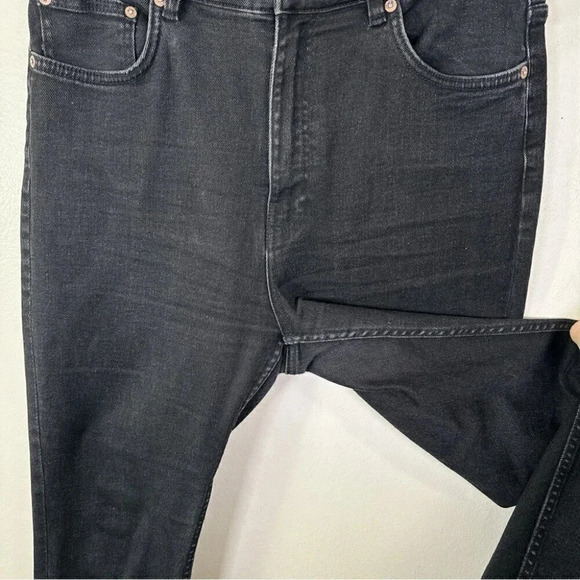 Zara Womens Size 14  High Rise Dark Wash Jeans - Picture 6 of 13